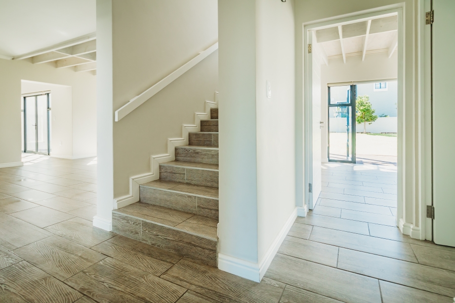 3 Bedroom Property for Sale in Kraaibosch Country Estate Western Cape